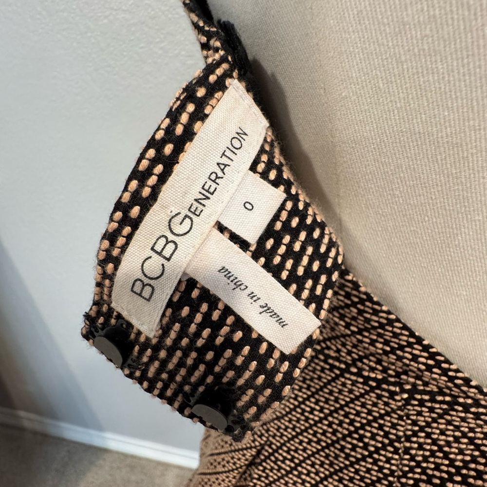 Bcbgeneration Strapless Black Patterned Back Cut-… - image 5